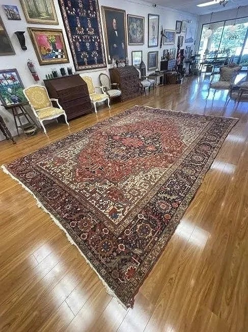 Antique Persian Heriz handwoven rug - 2