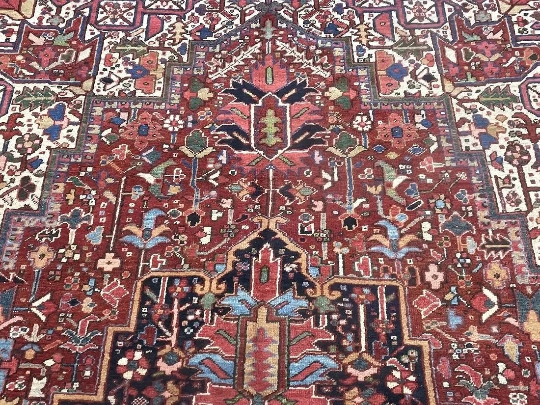 Antique Persian Heriz handwoven rug - 6