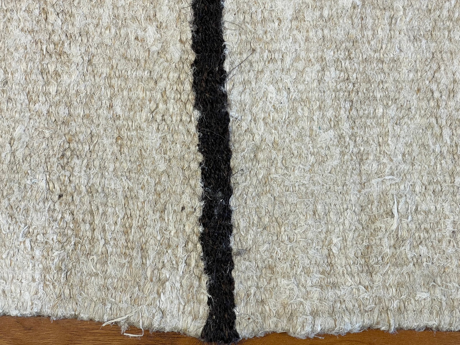 A handwoven Moroccan wool Runner - 7