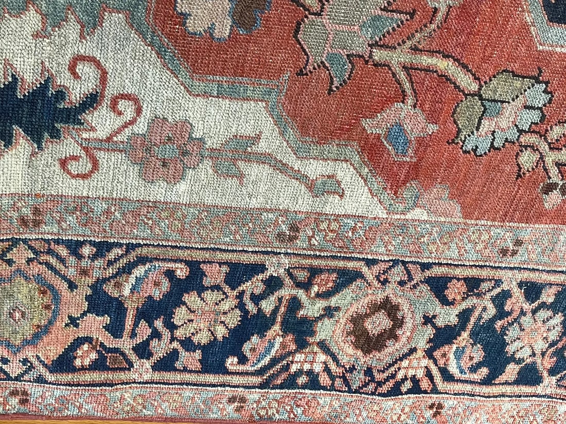 Antique Persian Serapi rug - 16