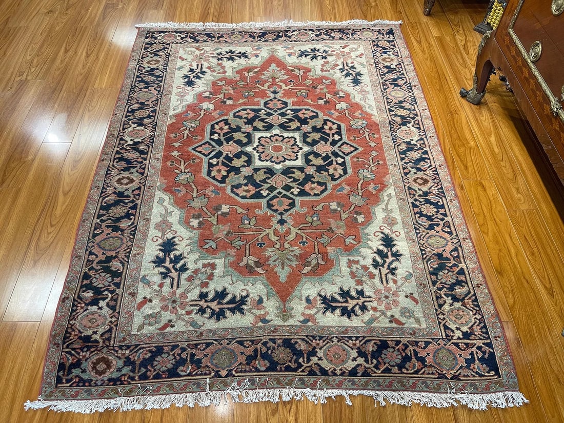 Antique Persian Serapi rug - 2