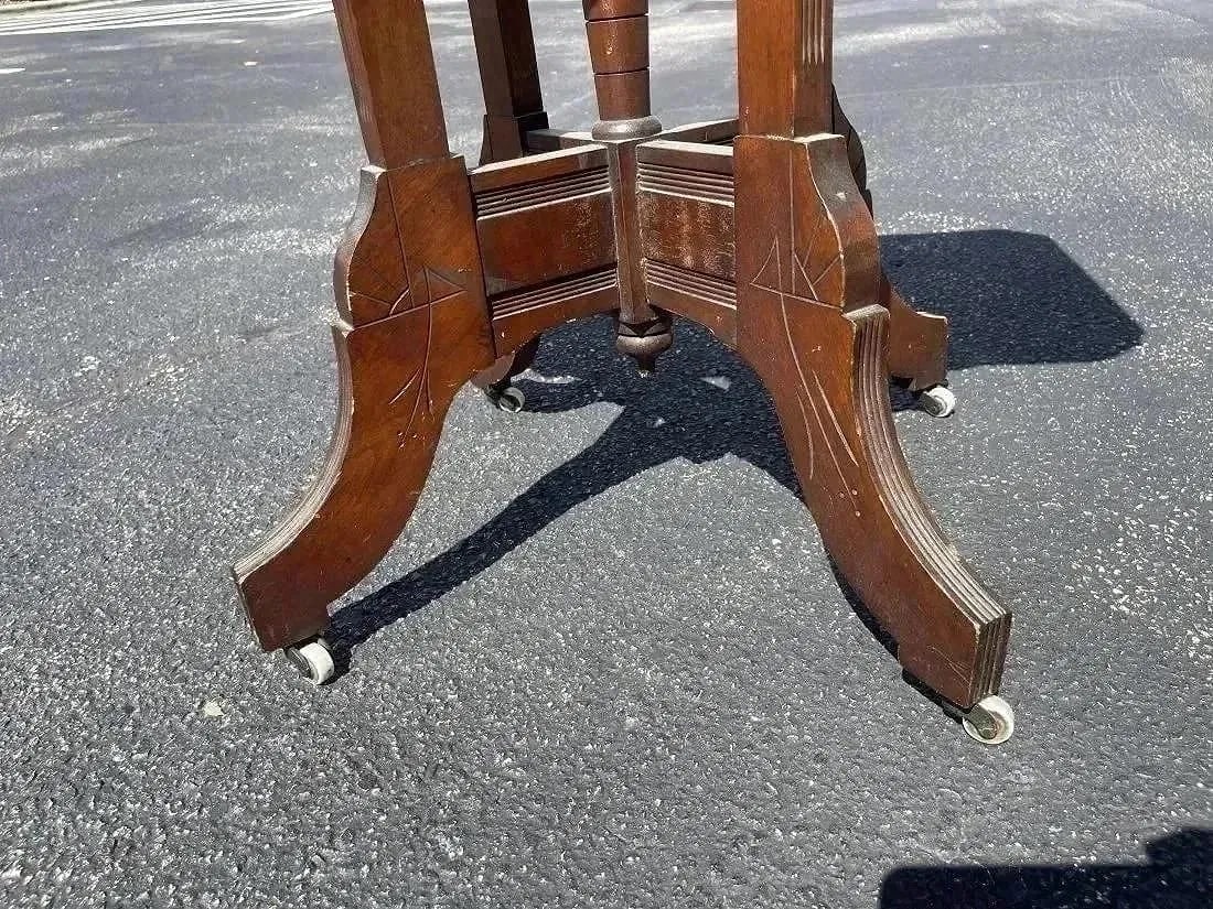 A Victorian Walnut Table with Marble Top - 12