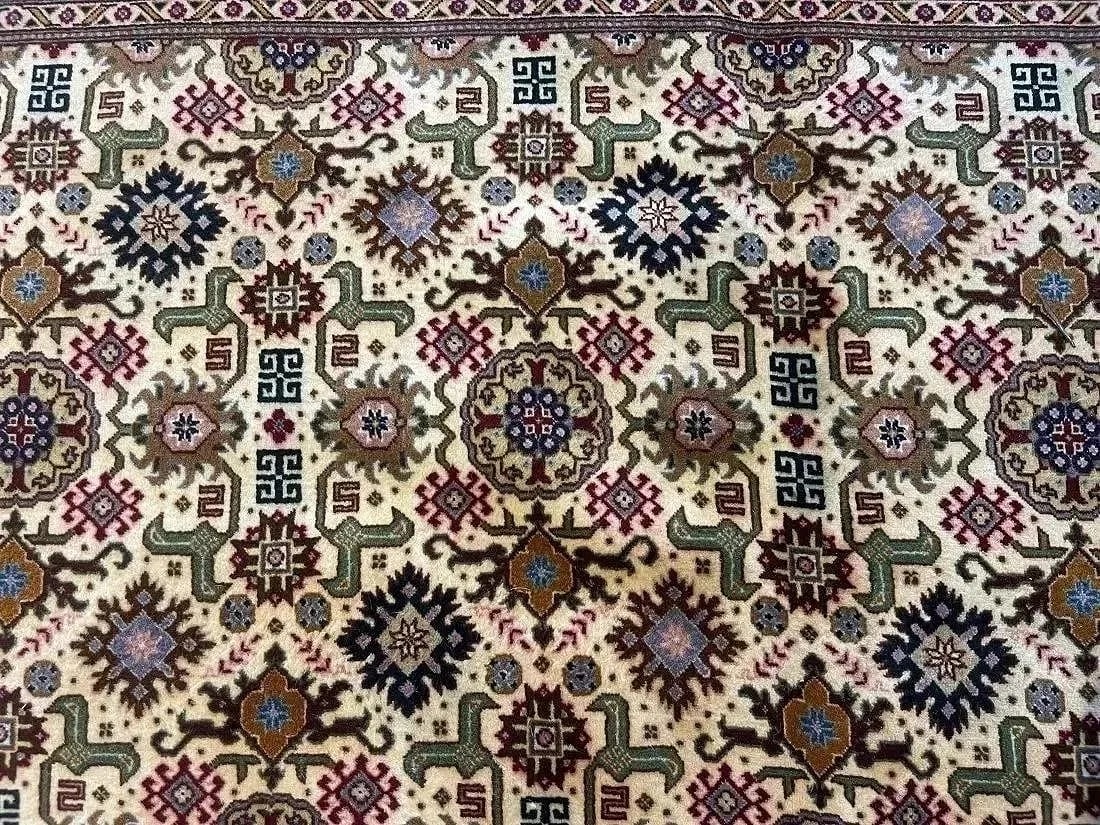 A Persian Tabriz rug - 5