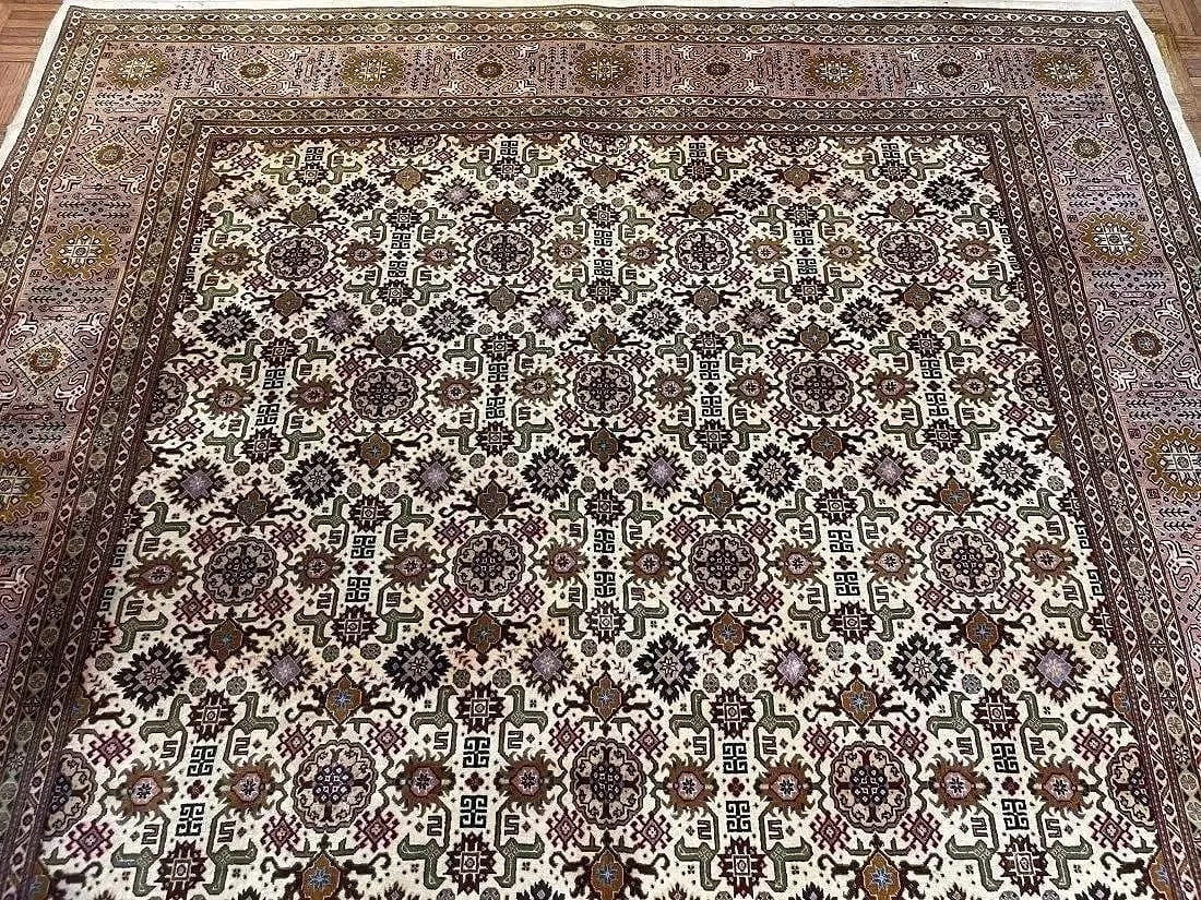 A Persian Tabriz rug - 8