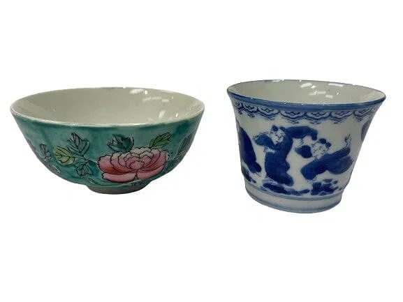 Two Asian porcelain decorative bowls (1 of 18)