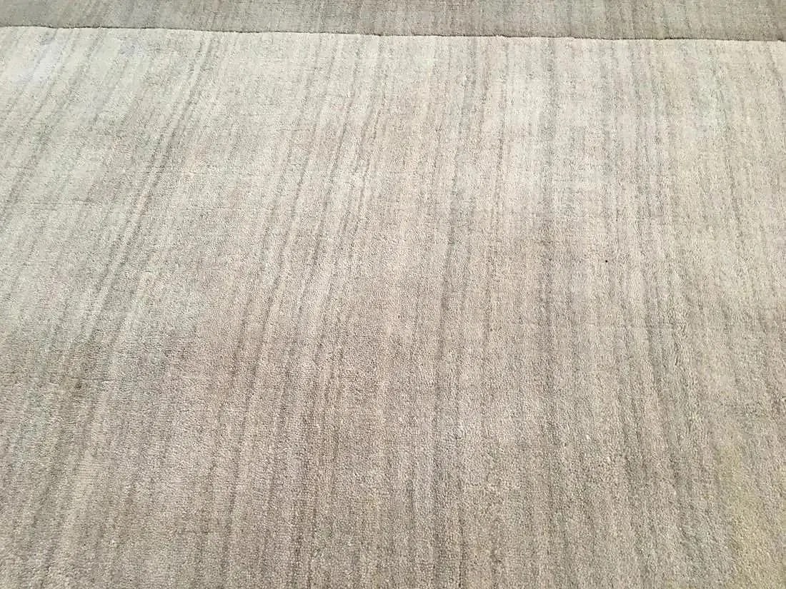 A Hand tufted contemporary Rug - 5