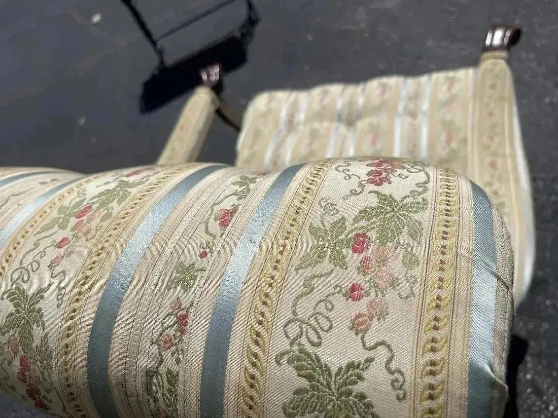 Antique armchair - 10