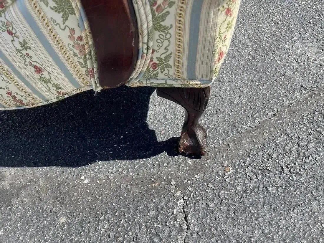 Antique armchair - 7