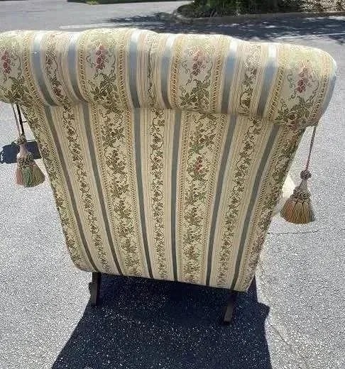 Antique armchair - 9