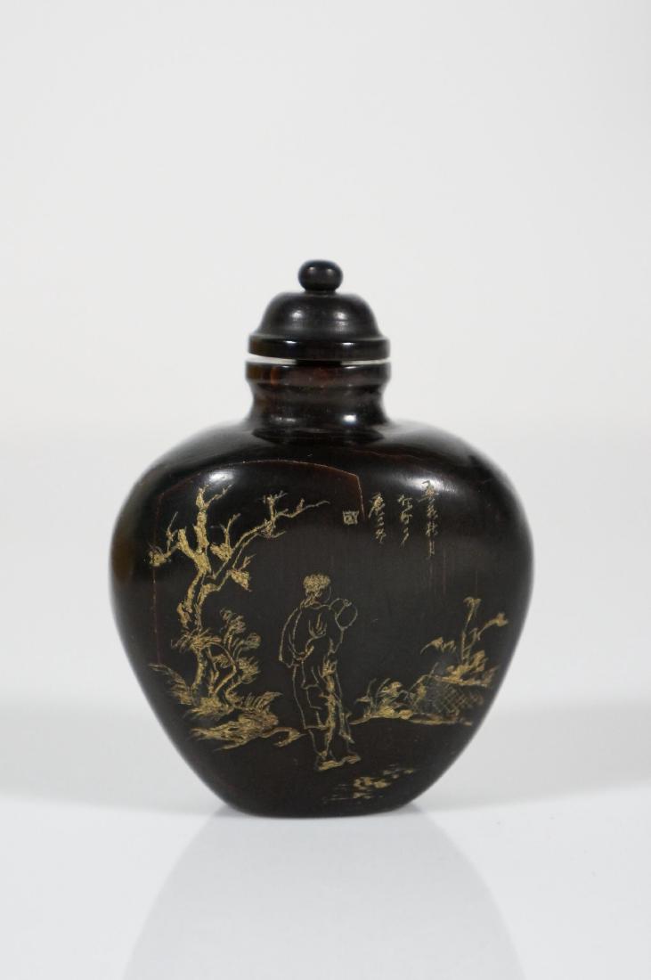 chinese ox horn snuff bottle (1 of 6)