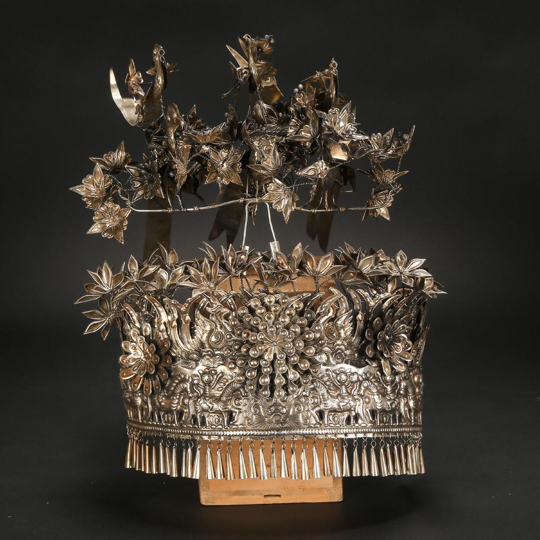 CHINESE SILVER WEDDING CROWN (1 of 12)