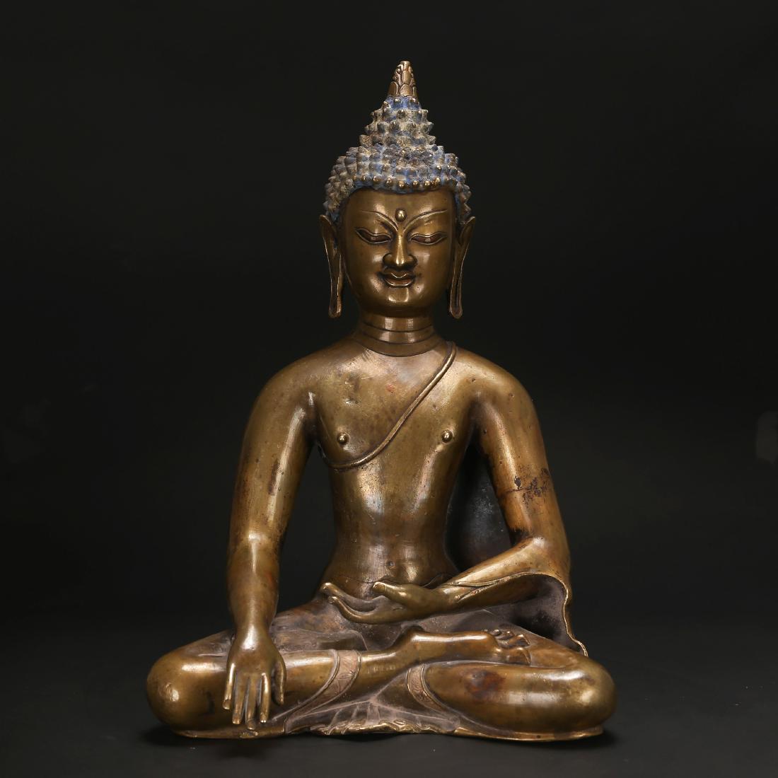 CHINESE BRONZE SEATED BUDDHA (1 of 17)
