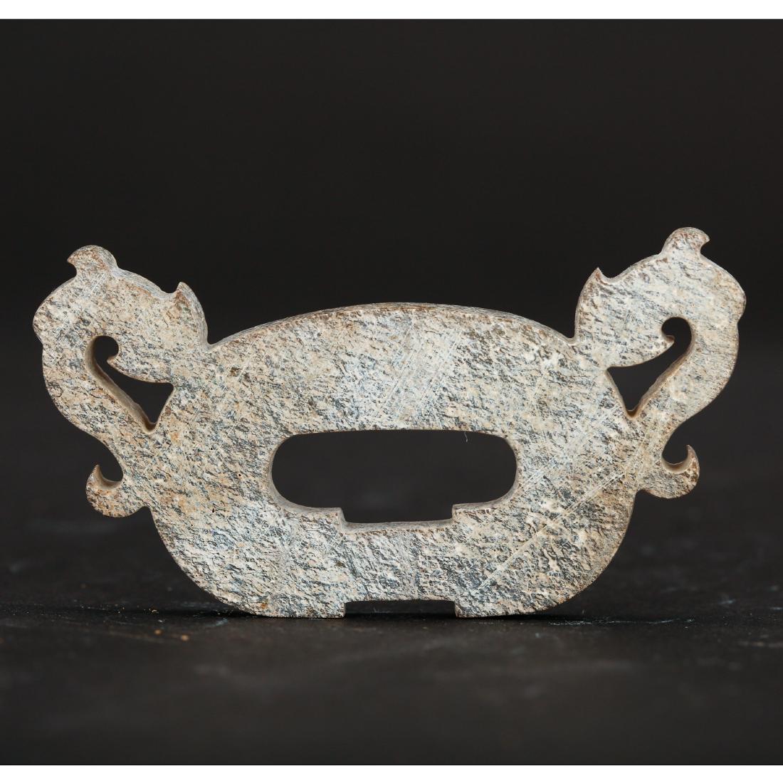 CHINESE ARCHAIC JADE PENDANT (1 of 5)