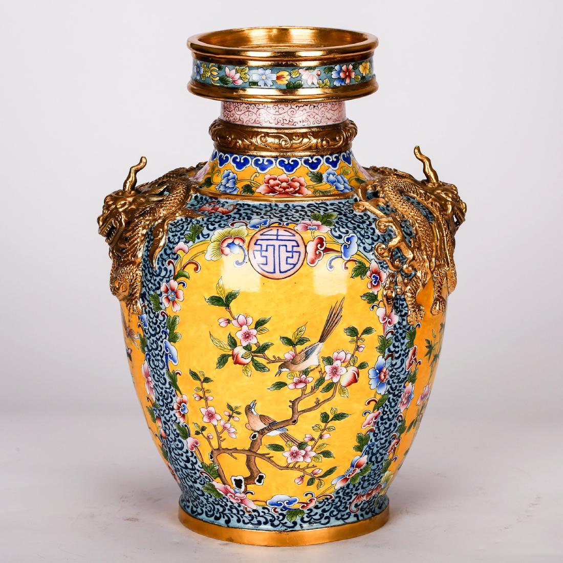 CHINESE CLOISONNE ENAMEL JAR (1 of 8)