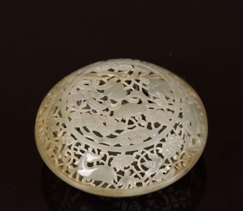 CHINESE CELADON JADE PERFUME COVER BOX (1 of 7)