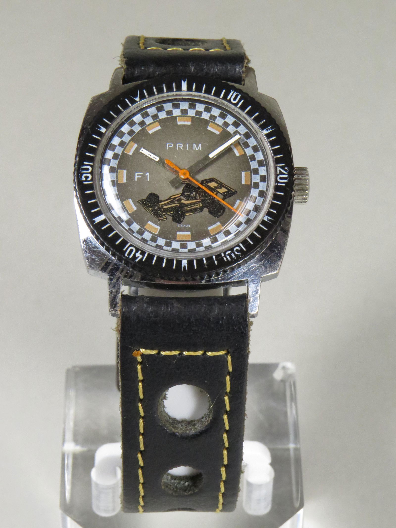 AUTOMOTIVE WRISTWATCH FROM A PRIVATE COLLECTION (1 of 4)
