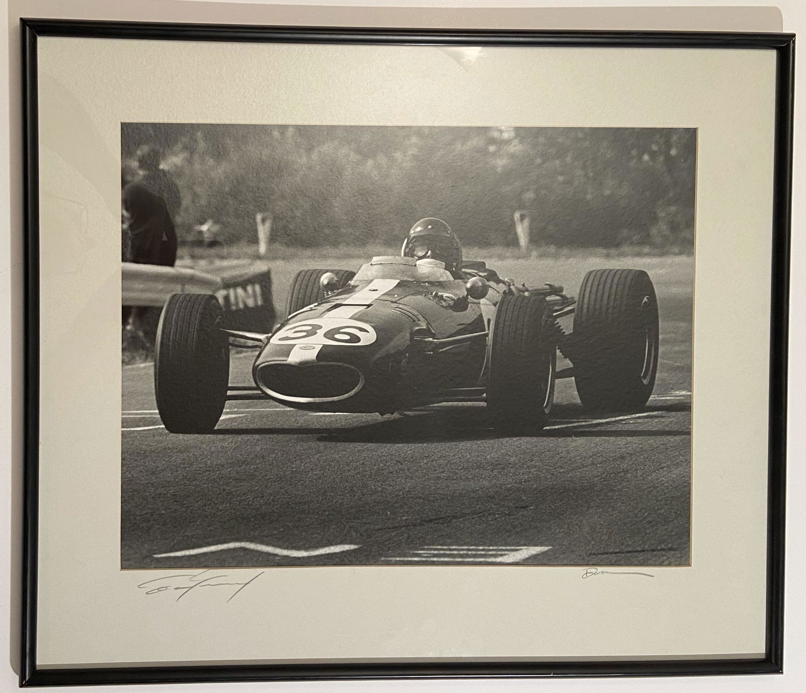 Dan Gurney Dave Friedmann Signed  Framed Photograph (1 of 3)