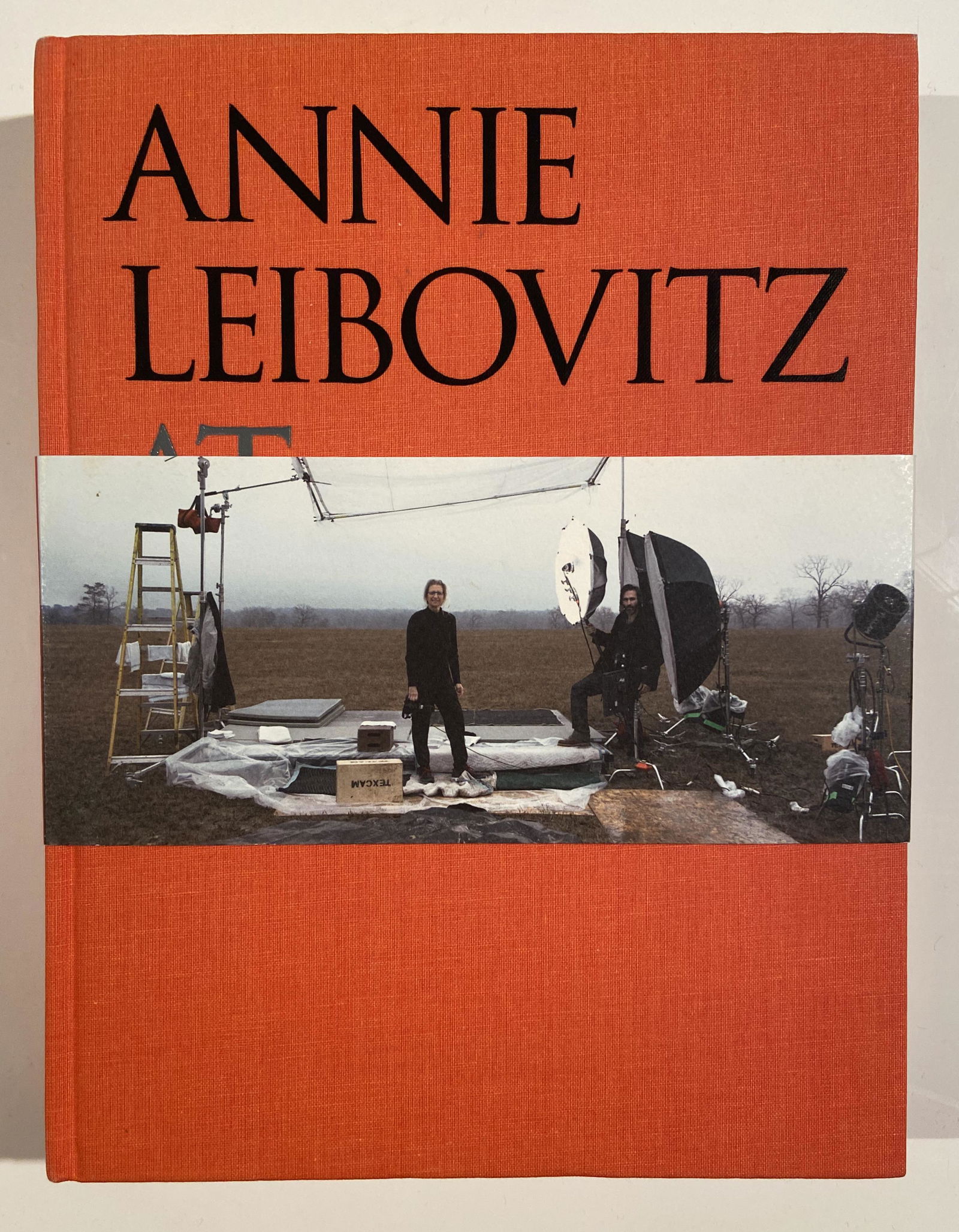 Annie Leibovitz at Work Book 2018 (1 of 1)