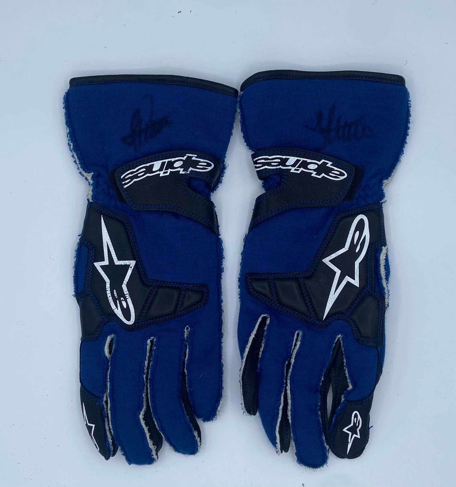 Formula One Le Mans Winner Stefan Johansson Race Worn Gloves Signed: Formula One Le Mans Winner Stefan Johansson Race Worn Gloves Signed in Black Marker on each glove