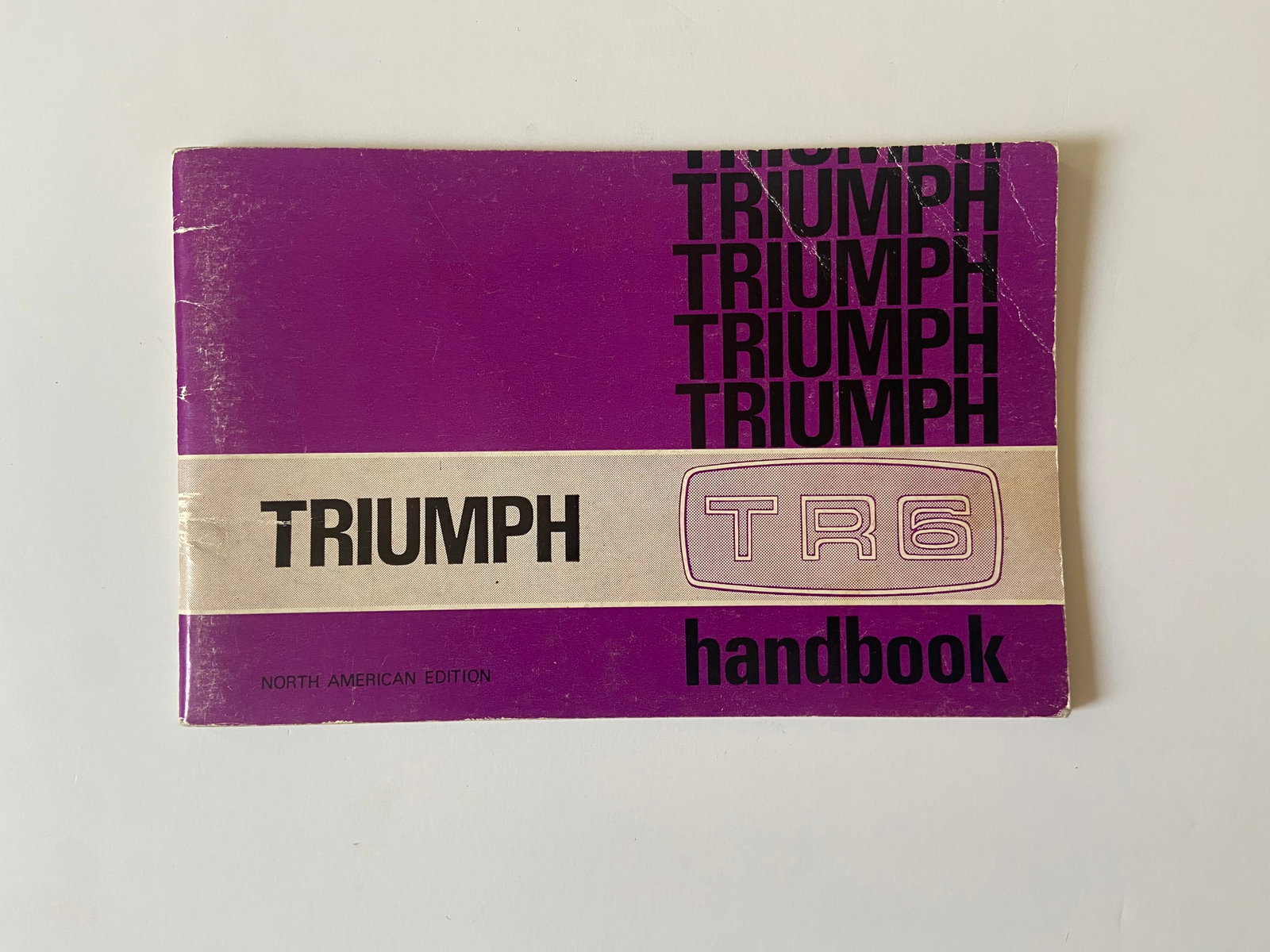 Triumph TR6 Handbook North American Edition (1 of 2)