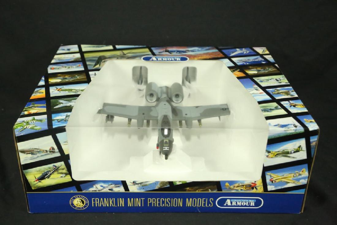 FRANKLIN MINT AMOUR COLLECTION JET (1 of 4)