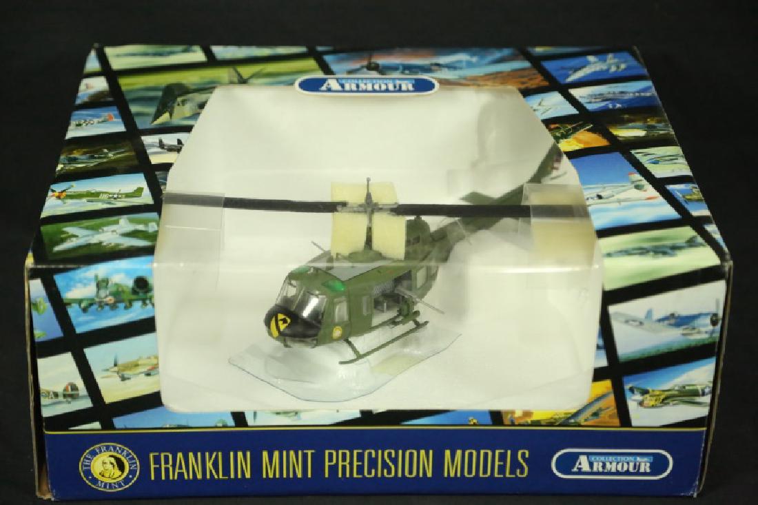 FRANKLIN MINT AMOUR COLLETION DELICOPTER (1 of 3)