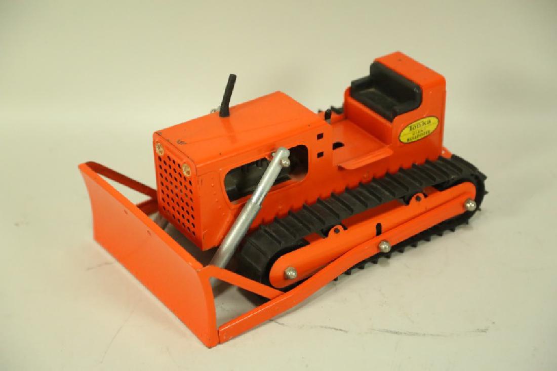VINTAGE TONKA GIANT BULLDOZER: VINTAGE TONKA GIANT BULLDOZER