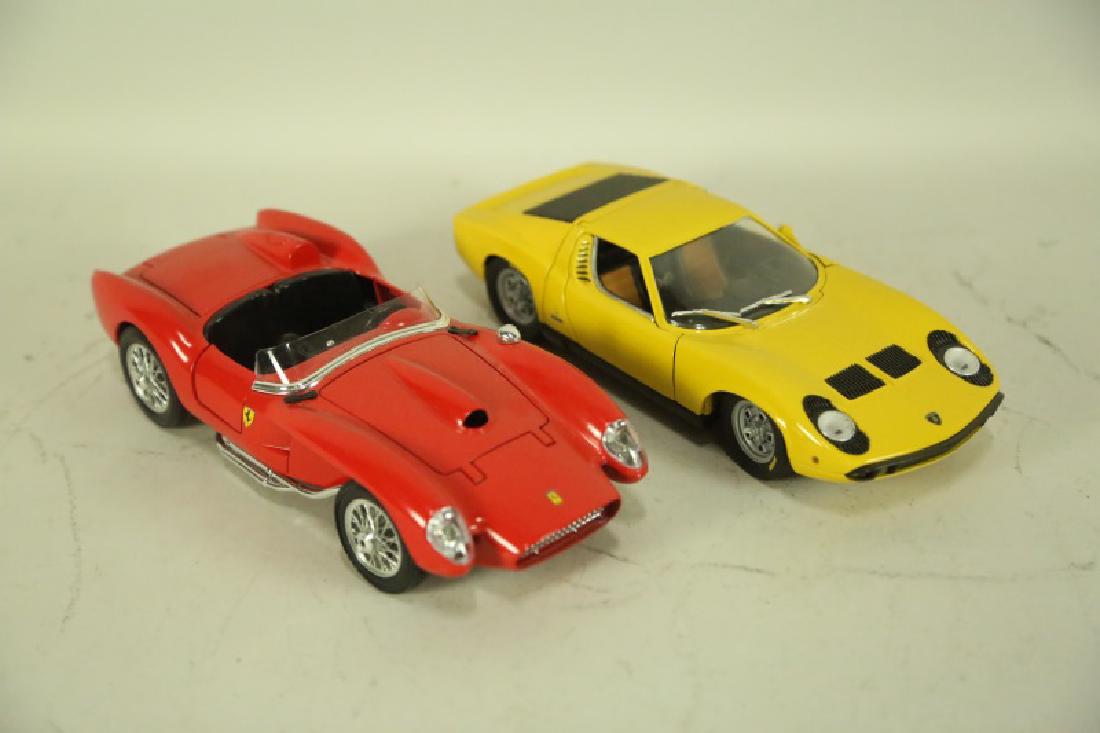 2 1:18 SCALE DIECAST MODEL CARS (1 of 1)