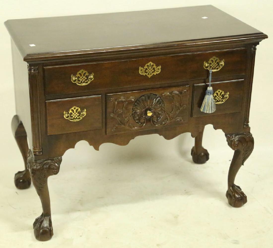 CHIPPENDALE STYLE HENREDON LOWBOY CHEST (1 of 6)
