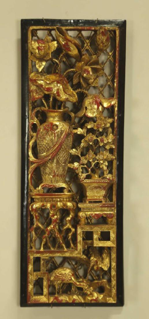 NTIQUE CHINESE CARVED & GILDED WALL ELEMENT: ANTIQUE CHINESE CARVED & GILDED WALL ELEMENT. Height: 19 1/2 in. by Width: 7 in. by Depth: 2 in.