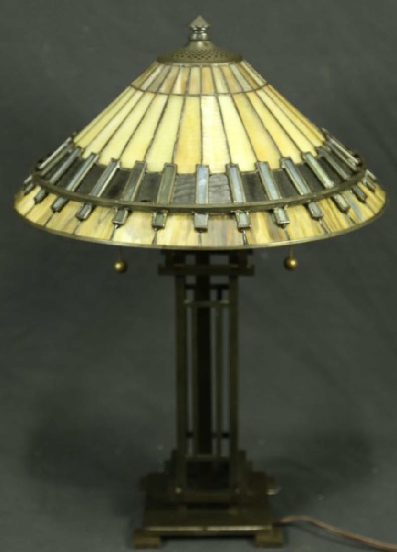 QUO ZEL ARTS & CRAFTS STYLE BRONZE BASE LAMP (1 of 2)