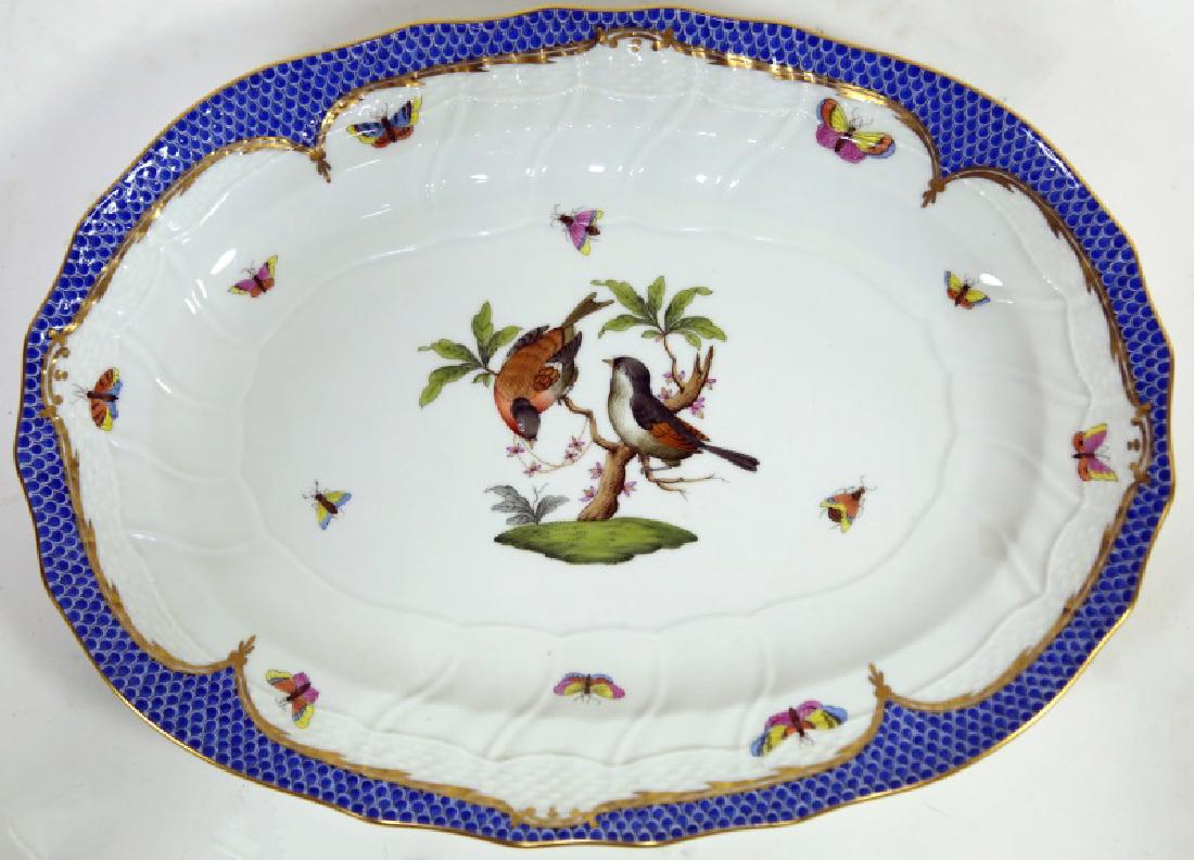 HEREND ROTHSCHILD BIRD BLUE BORDER PLATTER. (1 of 3)
