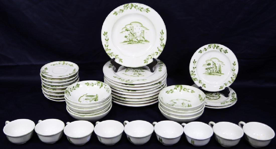 LOT OF 38 VIETRI DINNERWARE PIECES (1 of 3)