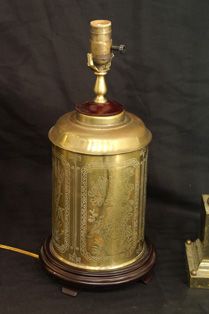 Set of three brass lamps in various size and desig - 2
