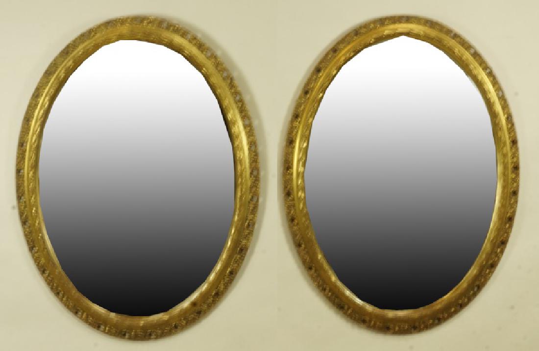 SET OF THREE OVAL MIRRORS (1 of 2)