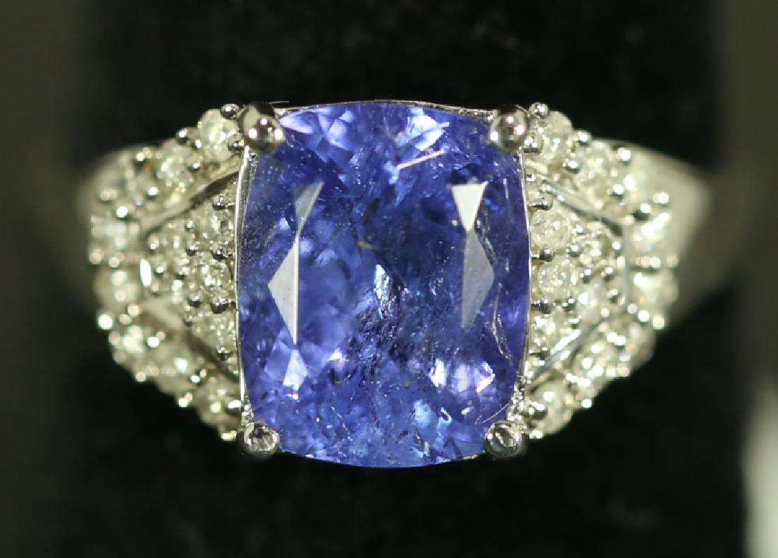 14KT GOLD 2.51CT TANZANITE & 0.24CT DIAMOND RING (1 of 5)