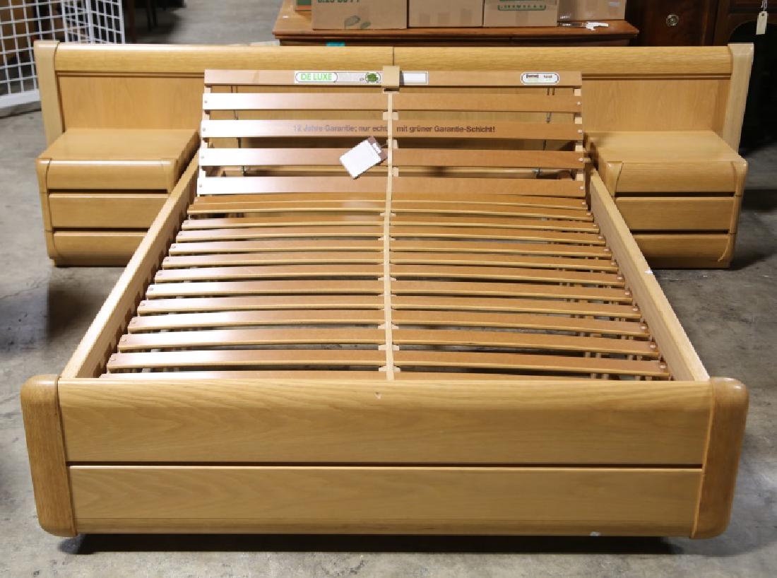 MID-CENTURY MODERN BED (1 of 3)