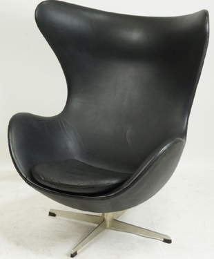 Circa 1974 Egg Chair With Speakers Starkey Laboratories Apr 15 2018 Donny Malone Auctions In Ny