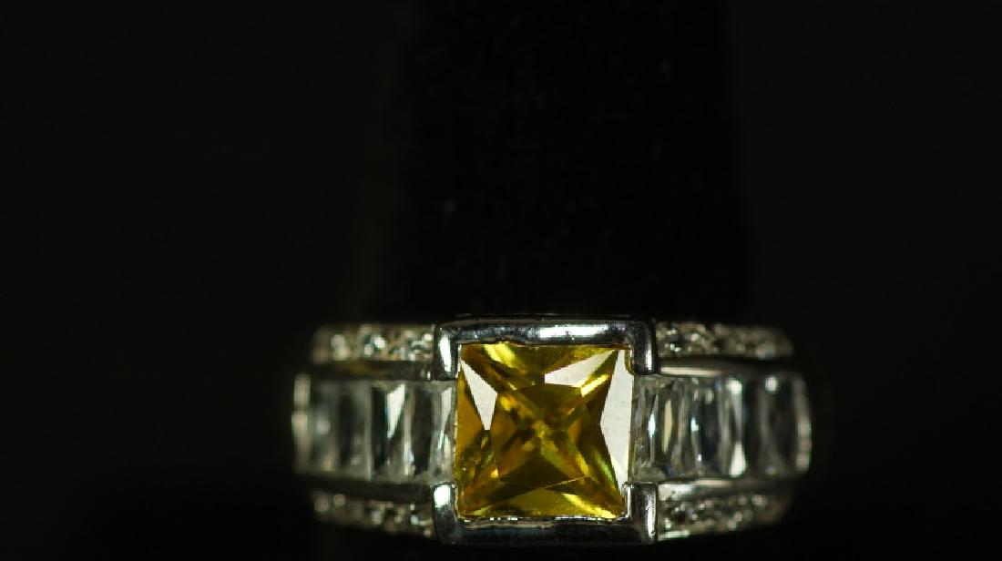(118) 4.5 Ct. YELLOW SAPPHIRE MENS RING (1 of 2)