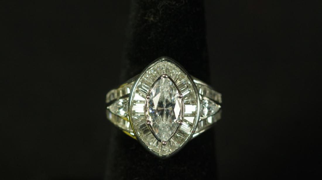 (50A) MARQUIS CUT WHITE TOPAZ ESTATE RING (1 of 2)