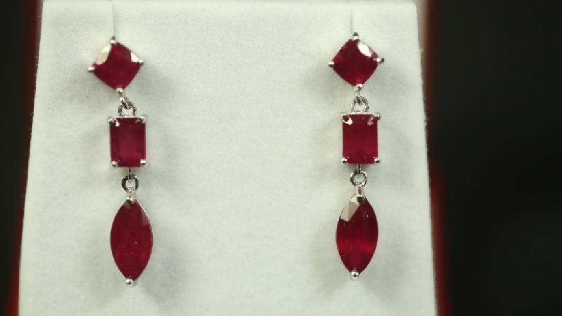 (55E) 4.65 Ct. RUBY DINNER EARRINGS (1 of 2)