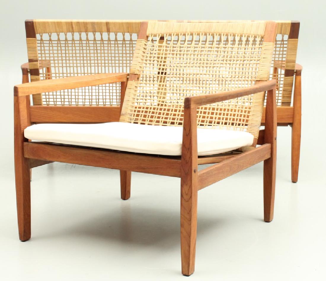 KAI KRISTIANSEN MAGNUS OLESEN DANISH MODERN SOFA (1 of 6)