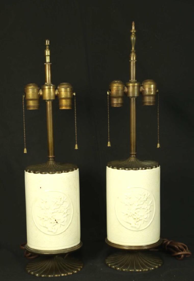 PAIR OF VINTAGE BLANC DE CHINE ORIENTAL LAMPS (1 of 1)