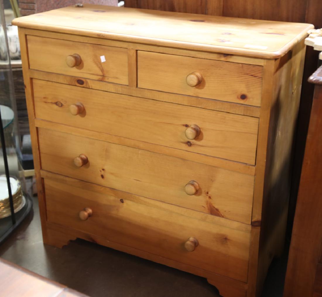PINE CHEST OF DRAWERS WITH FIVE DRAWERS (1 of 1)