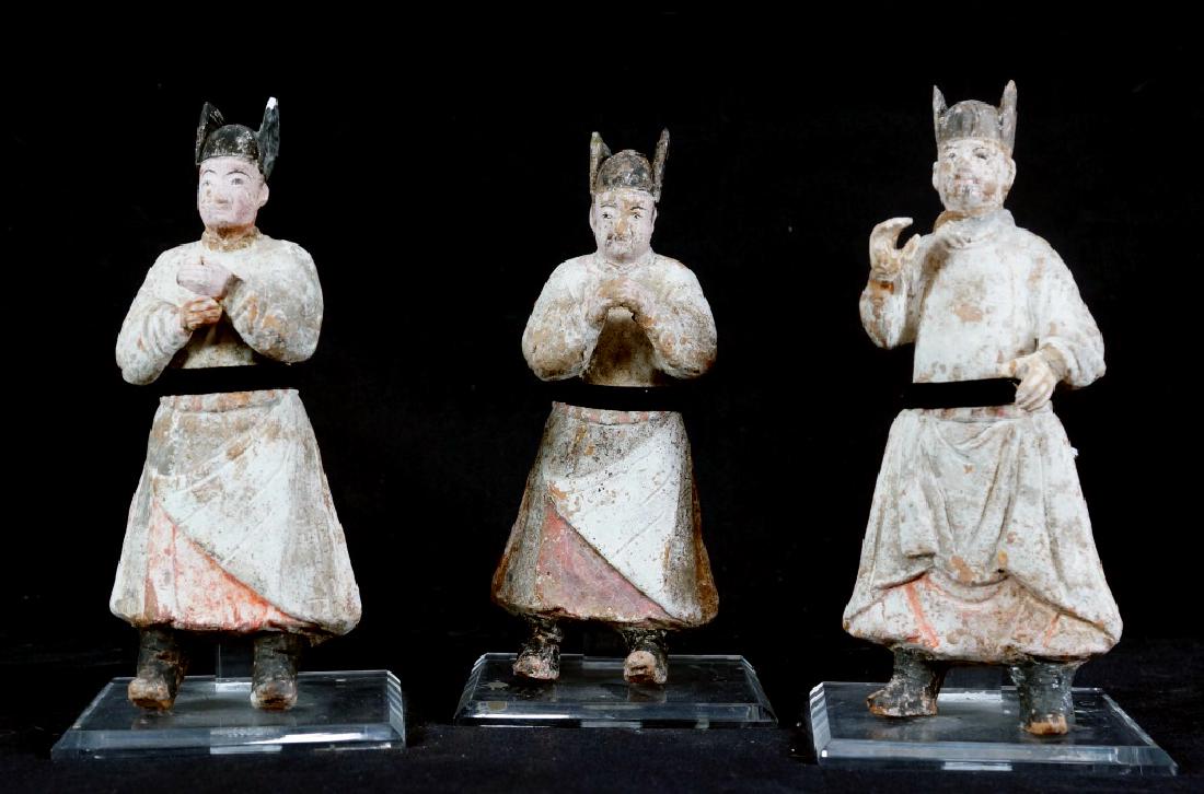 THREE CHINESE PAINTED CERAMIC ATTENDANTS (1 of 5)