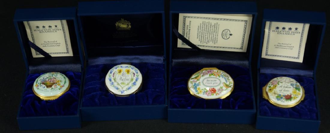 SET OF FOUR HALCYON DAYS ENAMELS SNUFF BOXES (1 of 5)