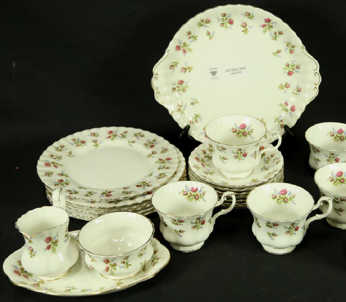 22 PIECE SET OF WINSOME ROYAL ALBERT CHINA (1 of 2)