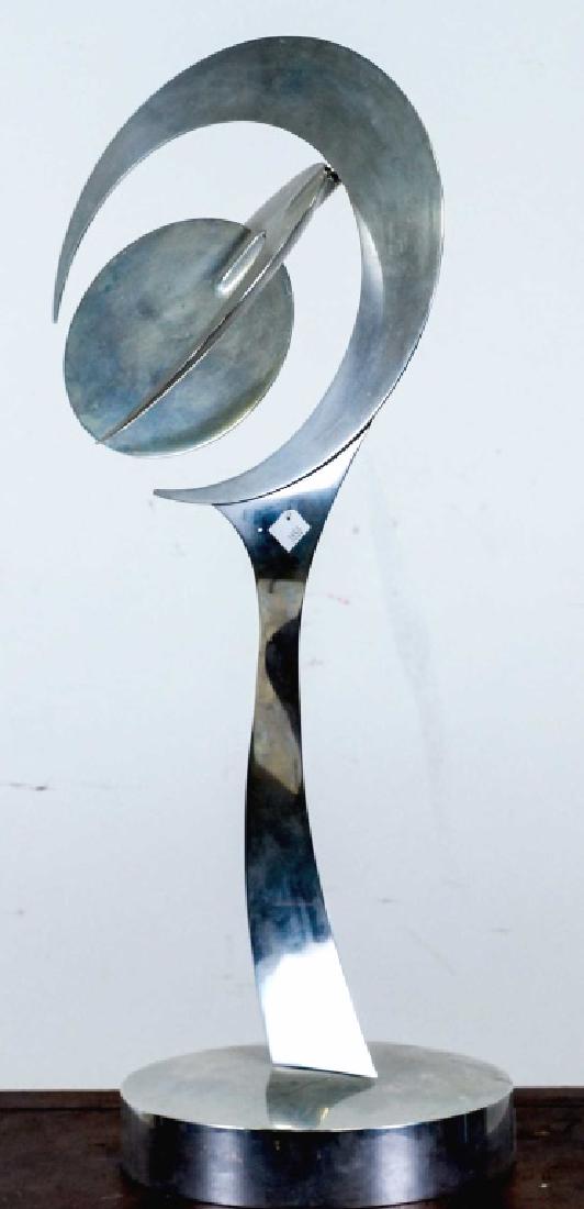 BRYAN MAVOR MOBILE STEEL SCULPTURE (1 of 3)