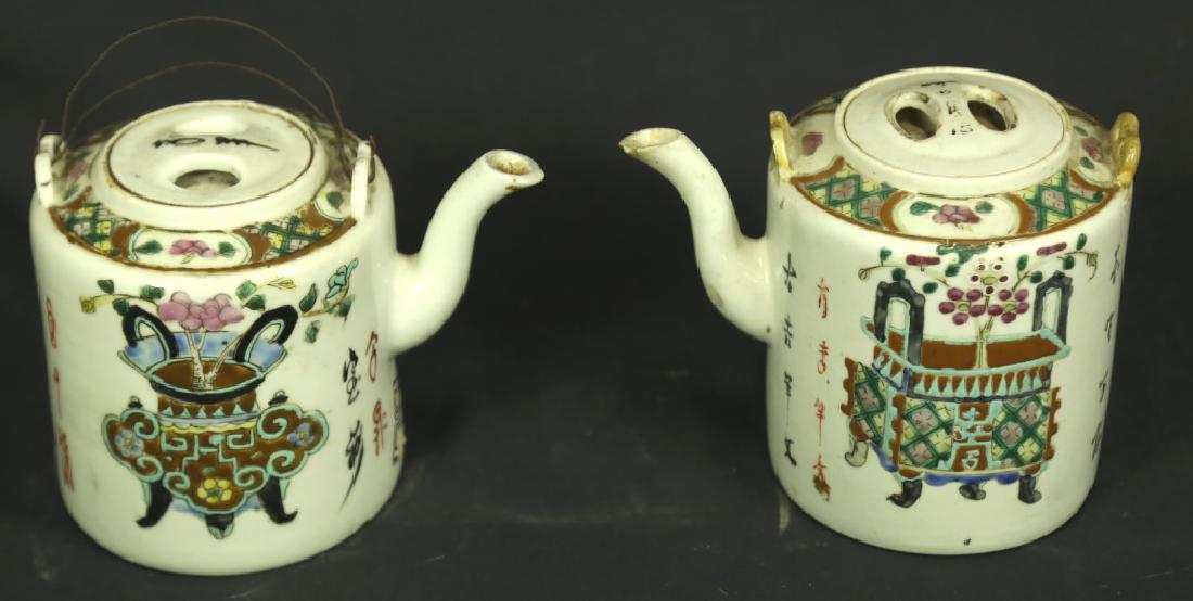TWO ANTIQUE CHINESE TEA POTS (1 of 4)