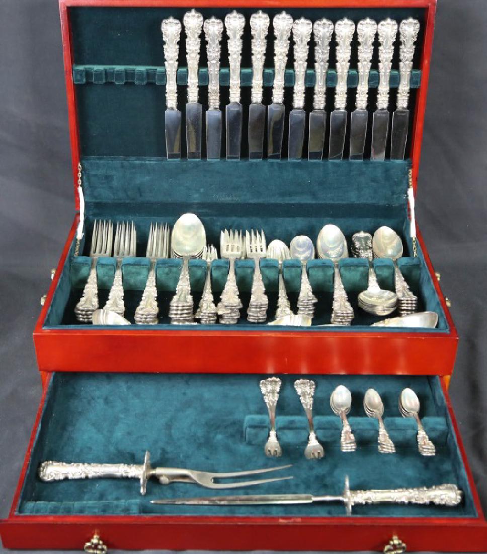 89PIECE VINTAGE STERLING SILVER FLATWARE BOX